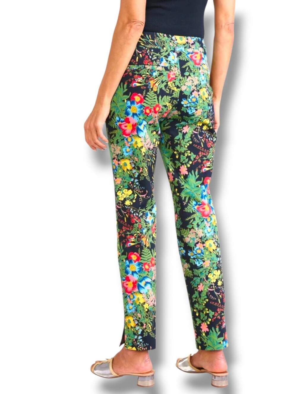 NEW Soft Surroundings Superla "In Bloom" Slim Leg Ankle Pants, Size Medium - Picture 2 of 4